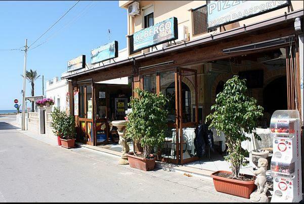 Hôtel L' Isola Della Fanciulla à Salve Extérieur photo